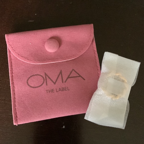 ✨HOST PICK ✨🎉OMA The Label Baba Ring ✨18K gold-plated brass One Size Adjustable - Picture 5 of 6